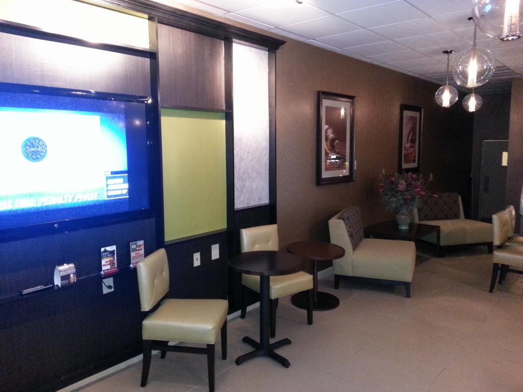 Holiday Inn Shreveport Downtown By Ihg Exterior photo